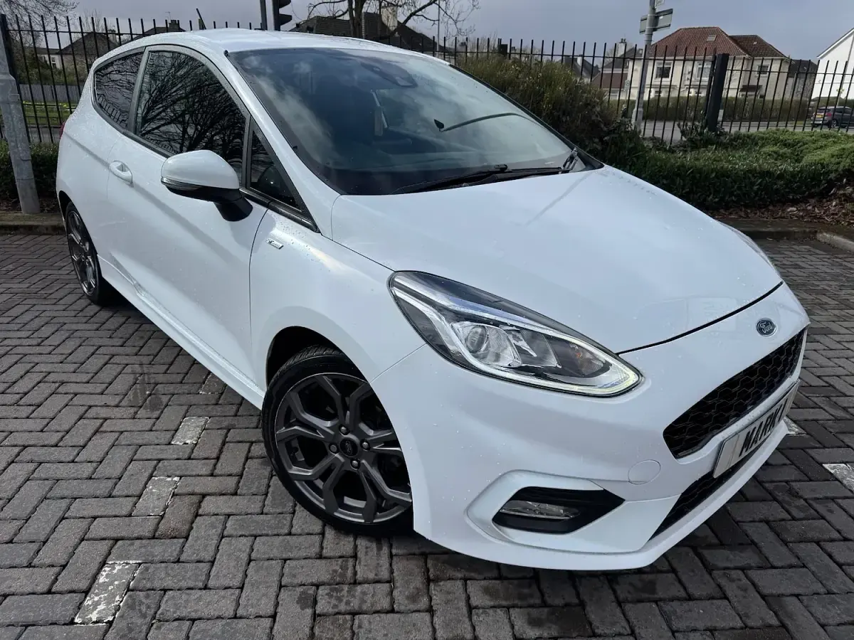 Used Ford Fiesta ST-Line 100 HP (73 kW) 2018 White Hatchback