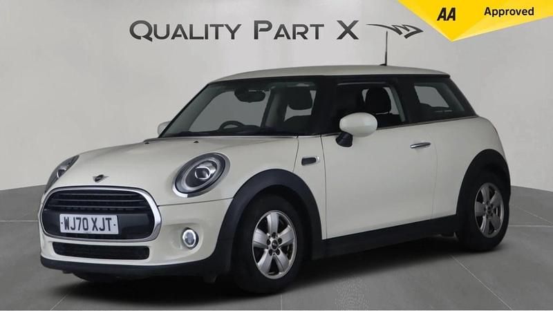 Used Mini Cooper Classic 2020 White Hatchback