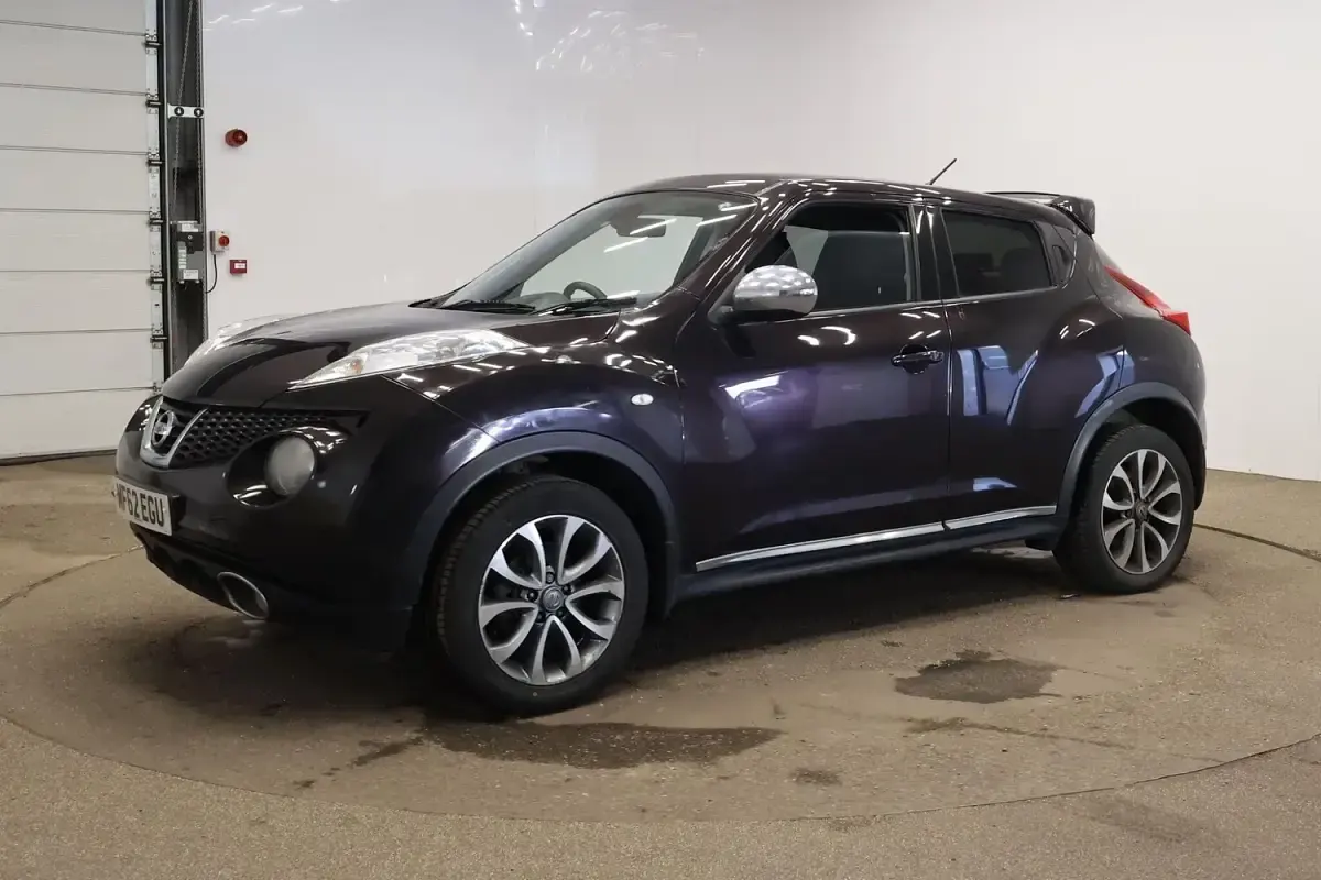 Used Nissan Juke Shiro 110 HP (80 kW) 2012 Mauve/purple SUV