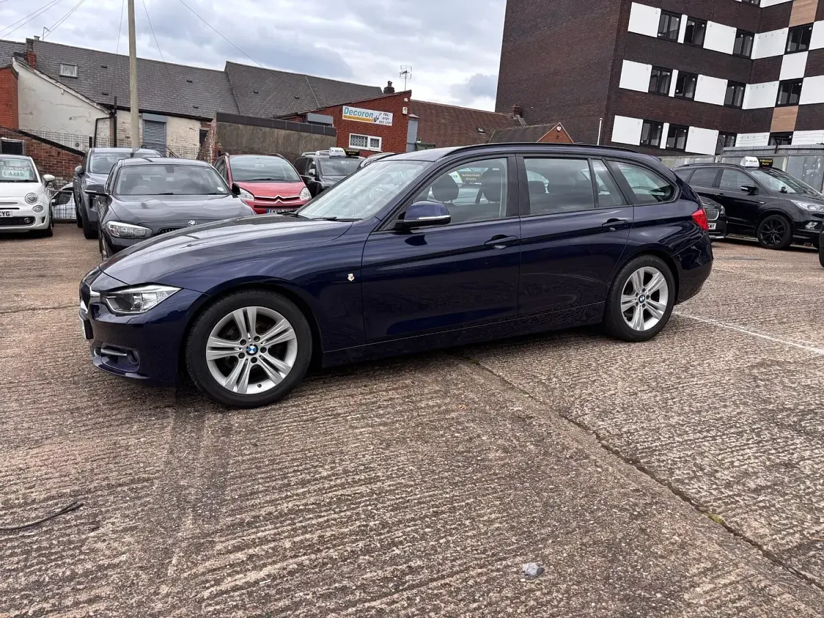 Used BMW 320 Sport Line 2014 Blue Estate