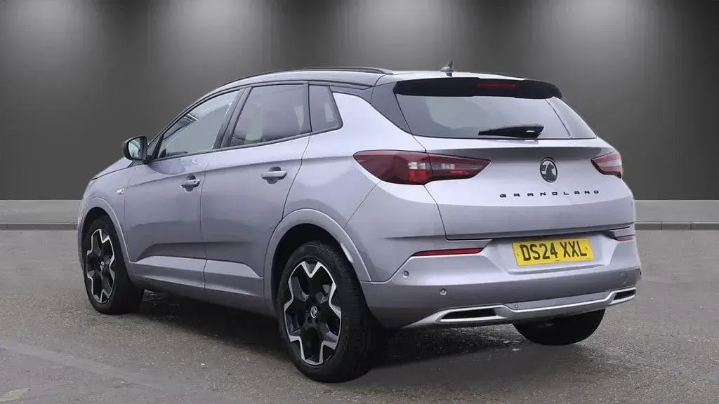 Used Vauxhall Grandland X Ultimate 130 HP (95 kW) 2024 Grey SUV