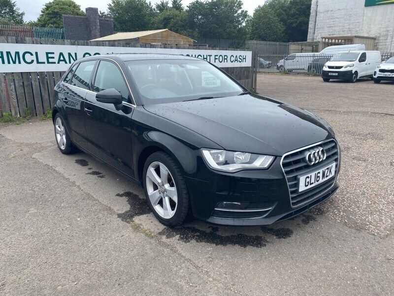 Silver Used 2014 Skoda Octavia Elegance Estate | £6,995 (Fair price) - Image 1/4