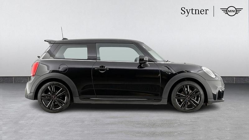 Used Mini Cooper Hatch 134 HP (98 kW) 2023 Black Hatchback