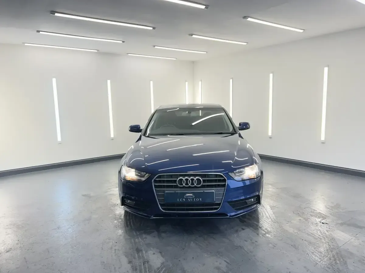 Usado Audi A4 2015 Azul Sedan