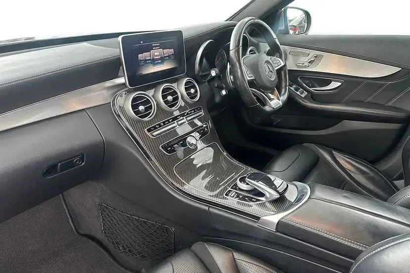 Used Mercedes C63 AMG AMG 476 HP (350 kW) 2015 Palladium silver Sedan