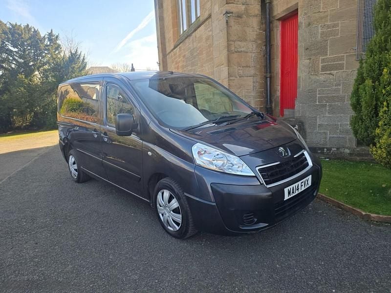 Used Peugeot TePee Comfort 2014 Grey MPV