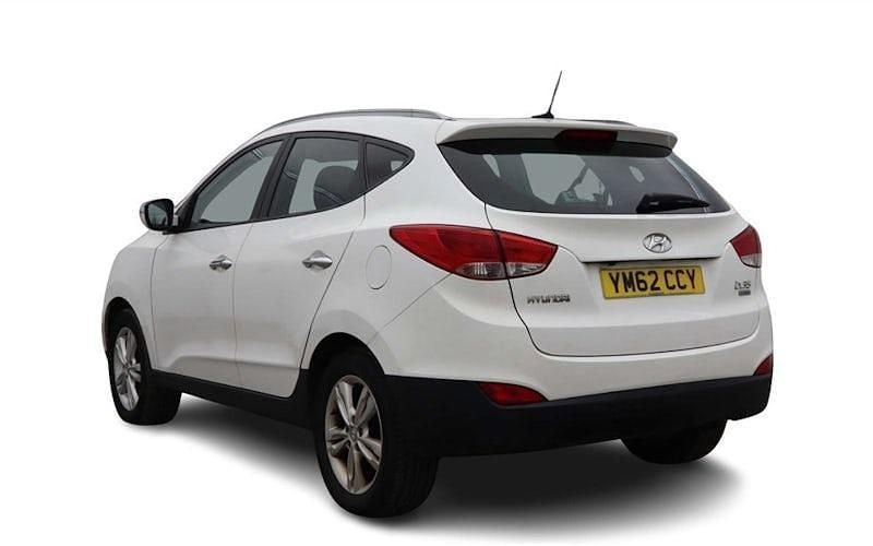 Used Hyundai ix35 Premium 116 HP (85 kW) 2013 White SUV