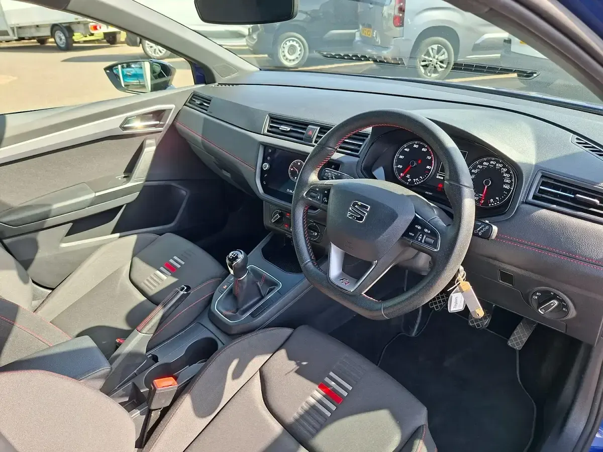 Used Seat Ibiza FR 95 HP (69 kW) 2019 Blue Hatchback