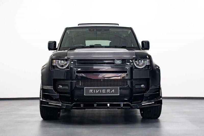 Used Land Rover Defender 250 HP (183 kW) 2024 Black SUV