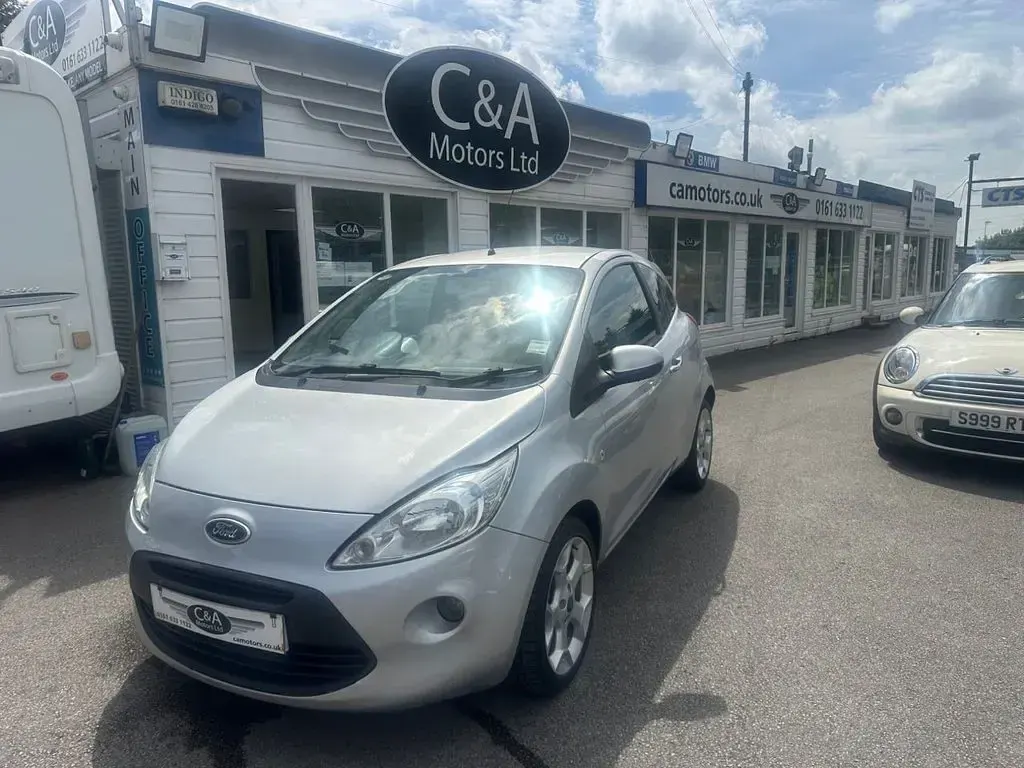 Used Ford Ka Titanium 69 HP (50 kW) 2013 Silver Hatchback