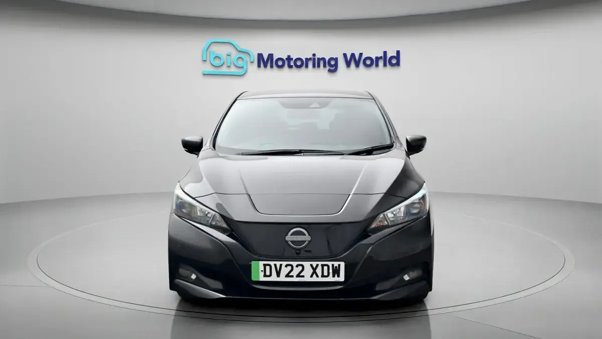 Used Nissan Leaf N-Connecta 110 kW (150 HP) 2022 Black Hatchback
