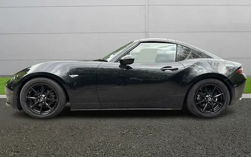Begagnad Mazda MX5 132 HK (97 kW) 2019 Svart Cab