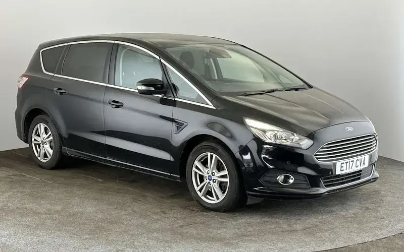 Used Ford S-MAX Titanium 150 HP (110 kW) 2017 MPV