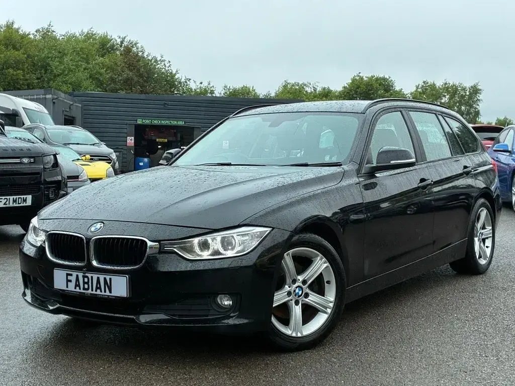 Used BMW 320 184 HP (135 kW) 2014 Black Estate