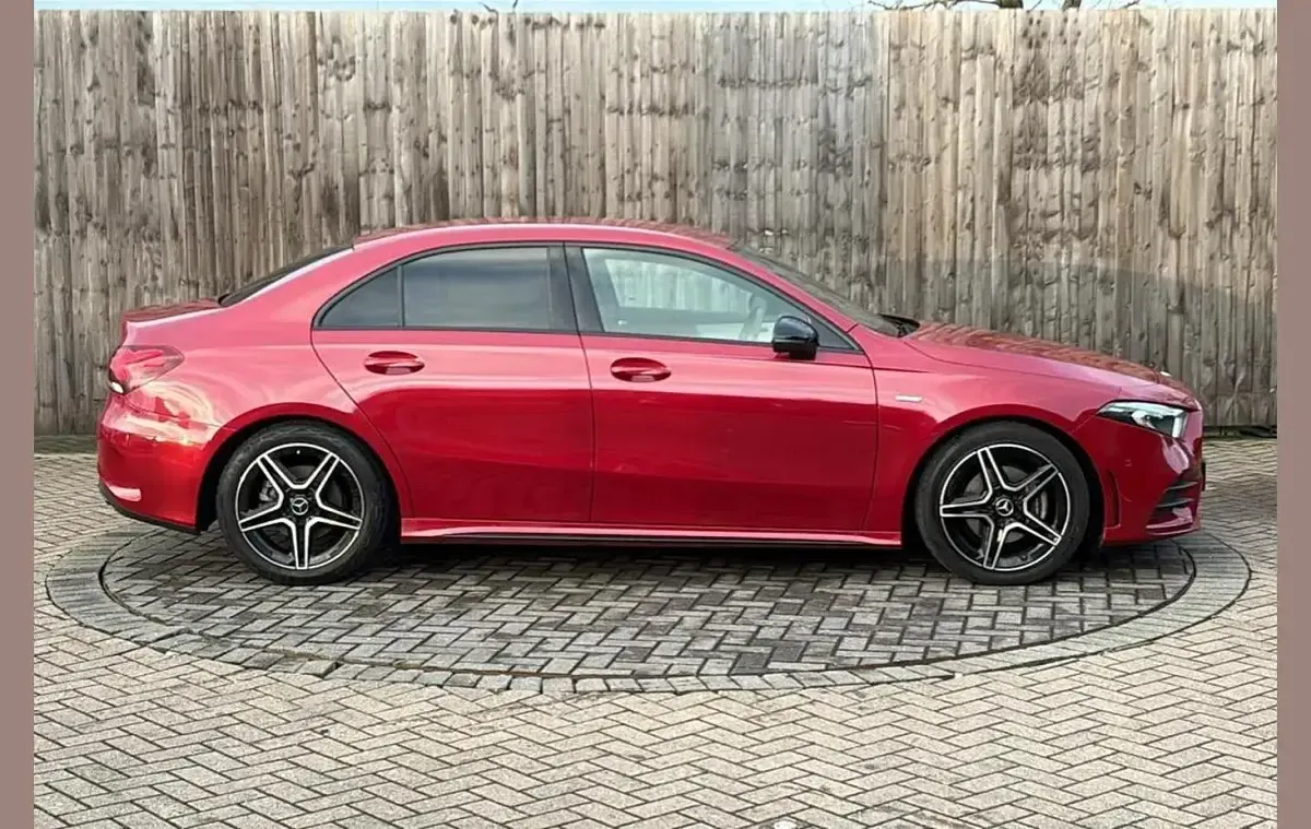Used Mercedes A200 Executive 161 HP (118 kW) 2022 Red Sedan