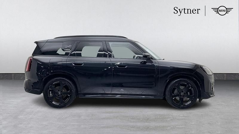 Used Mini Countryman 168 HP (123 kW) 2025 Black SUV