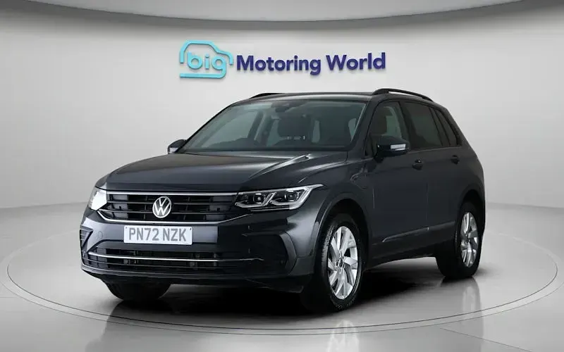 Used VW Tiguan Life 245 HP (180 kW) 2022 Grey SUV
