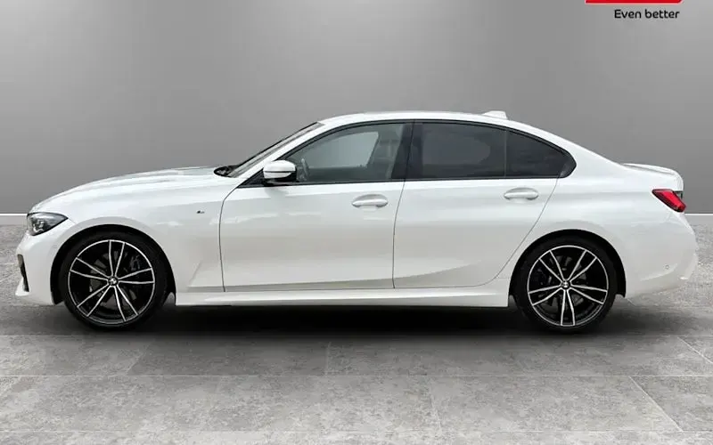 Used BMW 320 M Sport 184 HP (135 kW) 2021 White Sedan