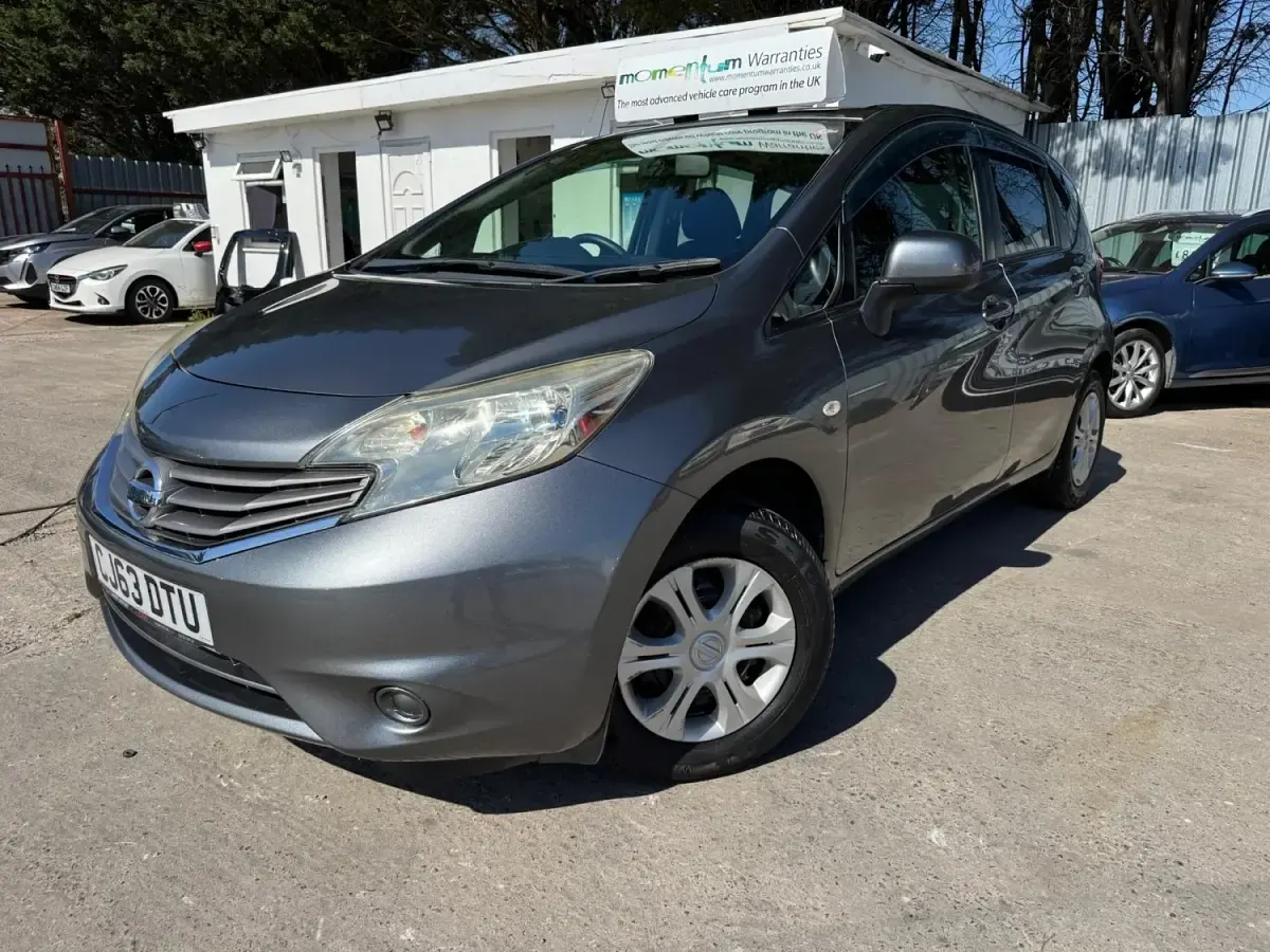 Używany Nissan Note Acenta 2025 Szary Hatchback