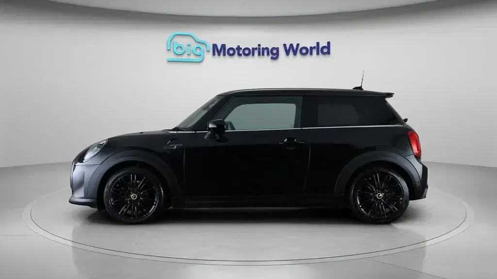 Used Mini Cooper SE Hatch 135 kW (184 HP) 2022 Hatchback