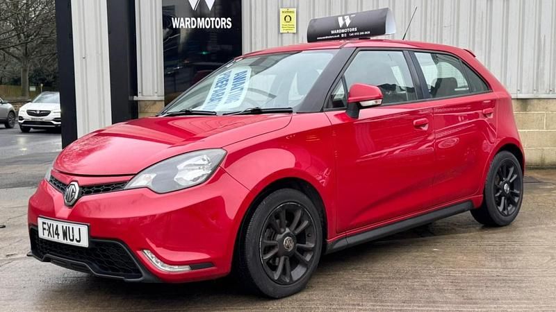 Red Used 2014 MG MG3 Hatchback | £3,519 (Fair price) - Image 1/4