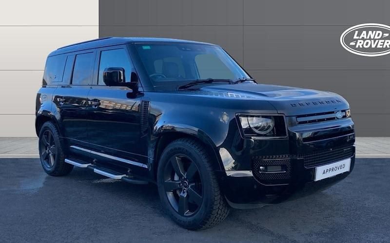 Used 2024 Land Rover Defender HSE Dynamic Estate | £65,592 (A bit pricey) - Image 1/4