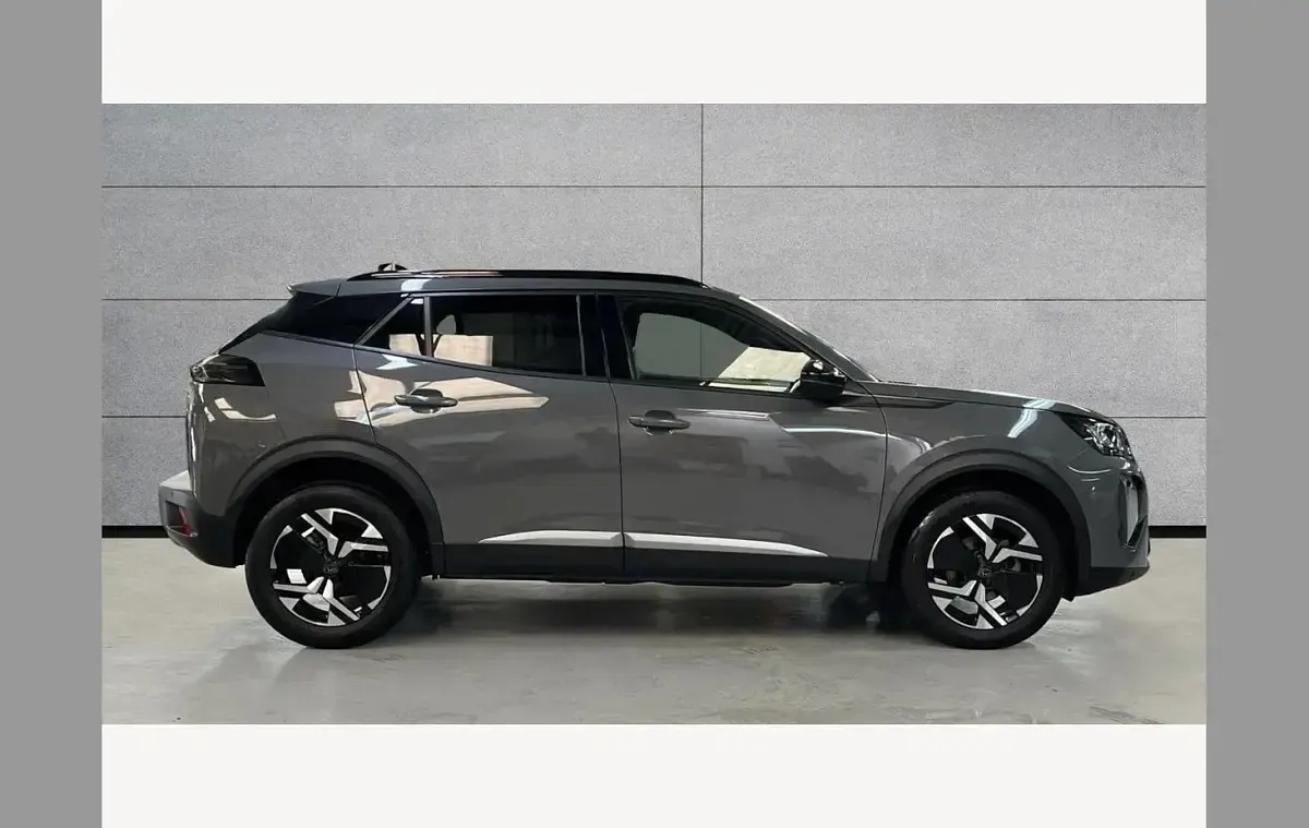 Gebraucht Peugeot 2008 Allure 128 PS (94 kW) 2024 Grau SUV
