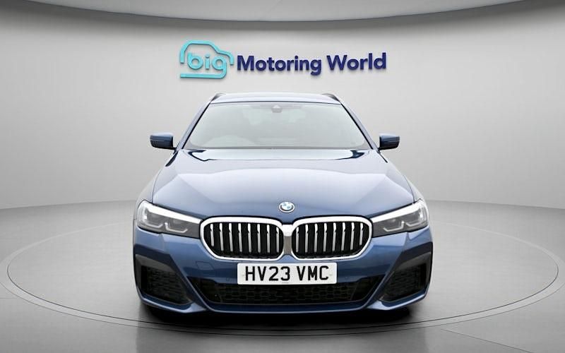 Used BMW 520 M Sport 190 HP (139 kW) 2023 Blue Estate