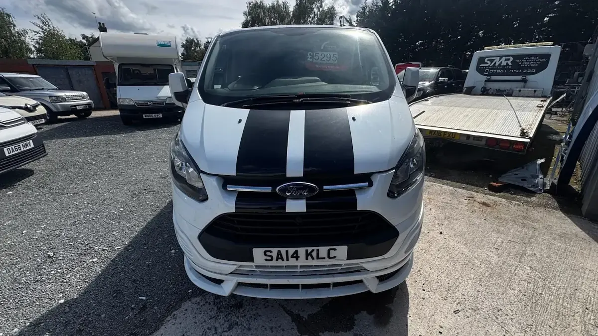 Used Ford Transit Custom 100 HP (73 kW) 2014 White Van