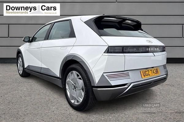 Used Hyundai Ioniq Premium 125 kW (170 HP) 2021 White Hatchback