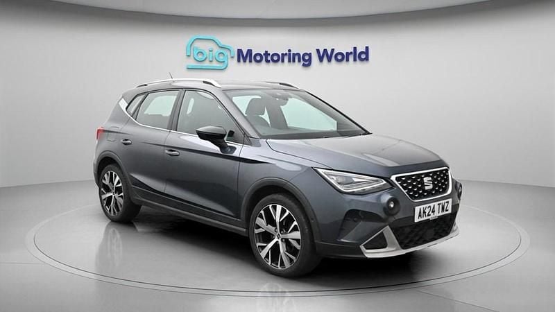 Used Seat Arona Xperience Lux 115 HP (84 kW) 2024 Grey SUV