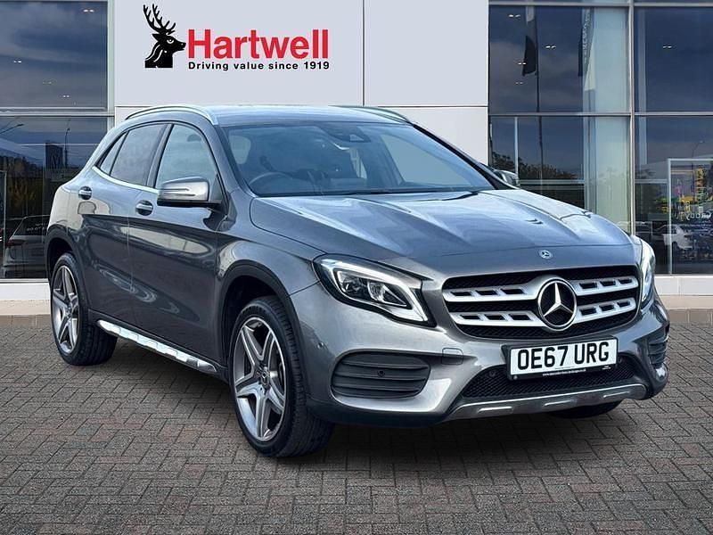 Fsh mountain grey Used 2018 Mercedes GLA220 AMG Line Premium SUV | £14,449 (Super price) - Image 1/3