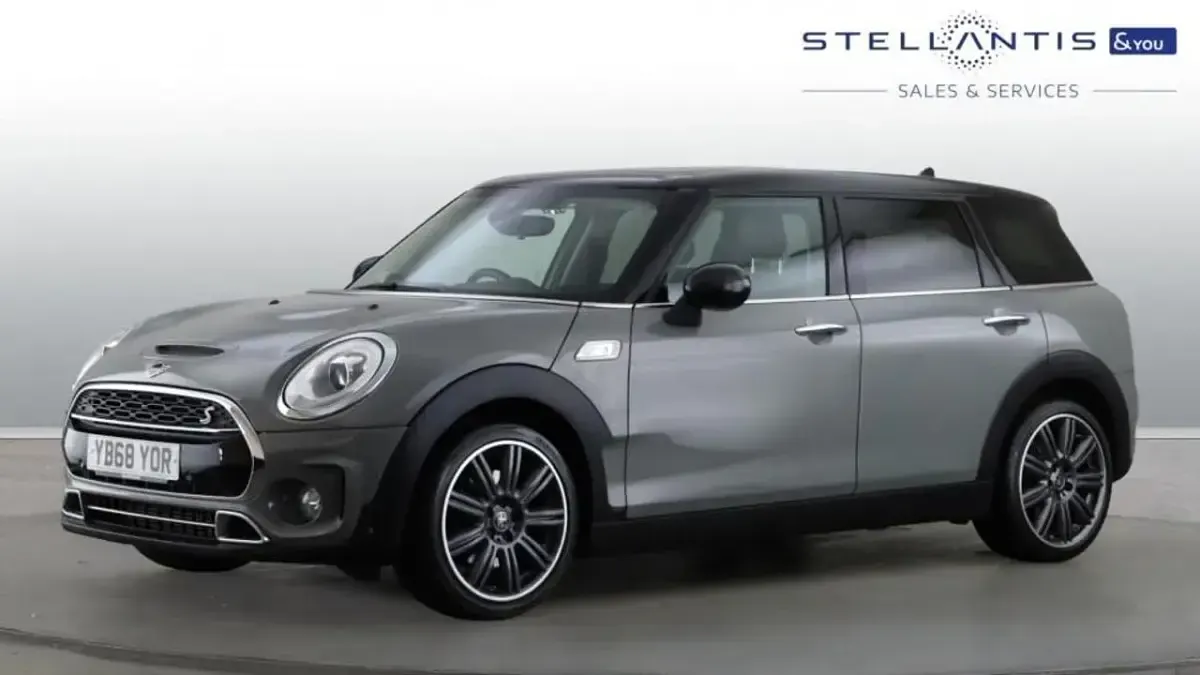 Used Mini Cooper Clubman Exclusive 189 HP (139 kW) 2018 Grey Estate
