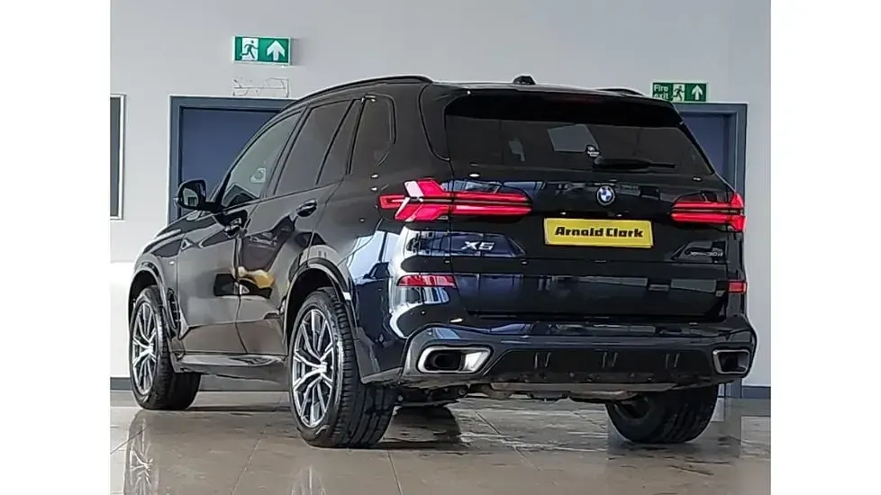 Used BMW X5 M Sport 298 HP (219 kW) 2025 Black SUV