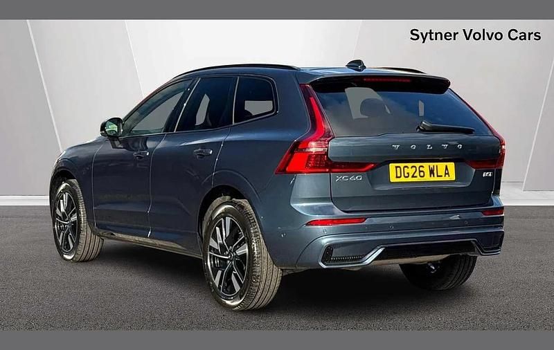 Used Volvo XC60 Plus 247 HP (181 kW) 2026 Blue SUV