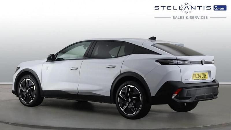 Used Peugeot 408 GT 129 HP (94 kW) 2024 White SUV