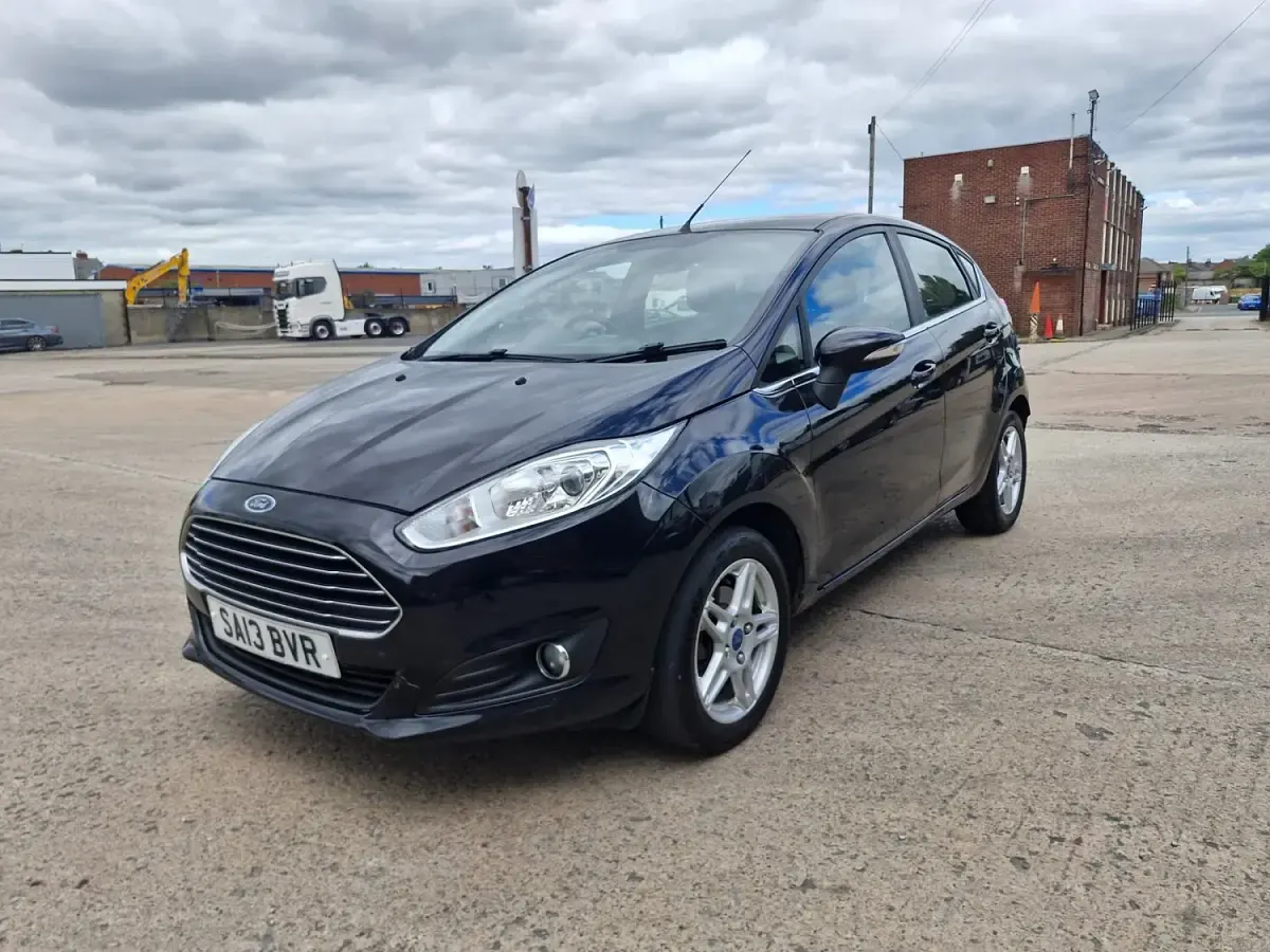 Used Ford Fiesta Zetec 2013 Black Hatchback