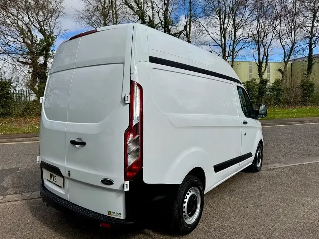 Used Ford Transit Custom 105 HP (77 kW) 2020 White Van