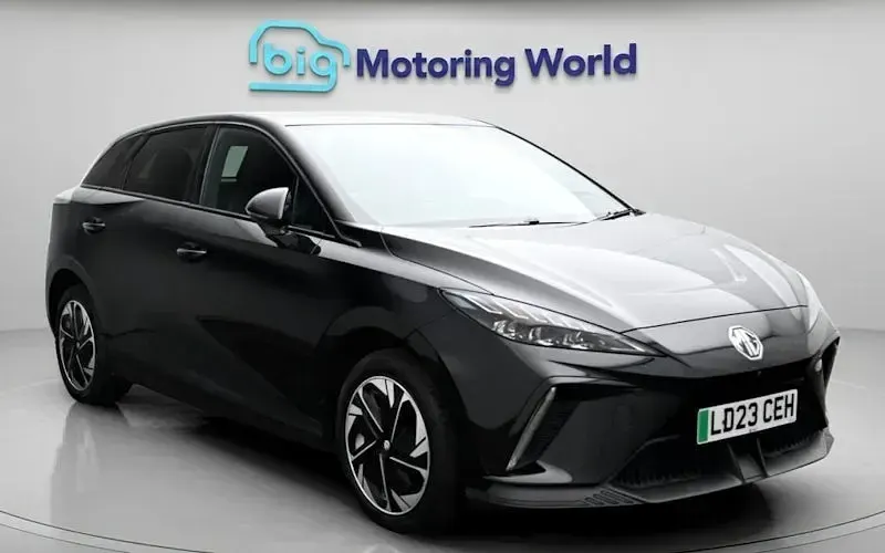 Usado MG MG4 EV Trophy 150 kW (204 HP) 2025 Citadino