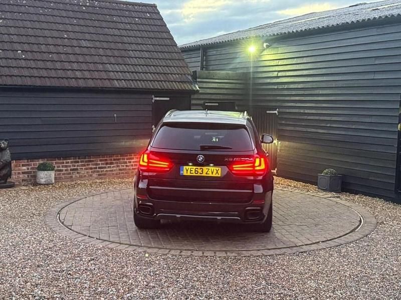 Begagnad BMW X5 Shadowline 381 HK (280 kW) 2013 Svart SUV
