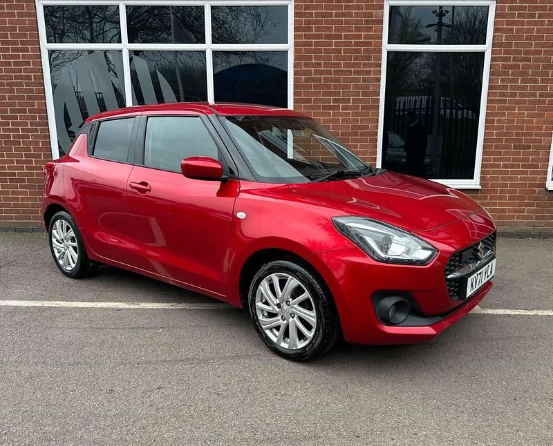 Used Suzuki Swift SZ-T 83 HP (61 kW) 2021 Red Hatchback