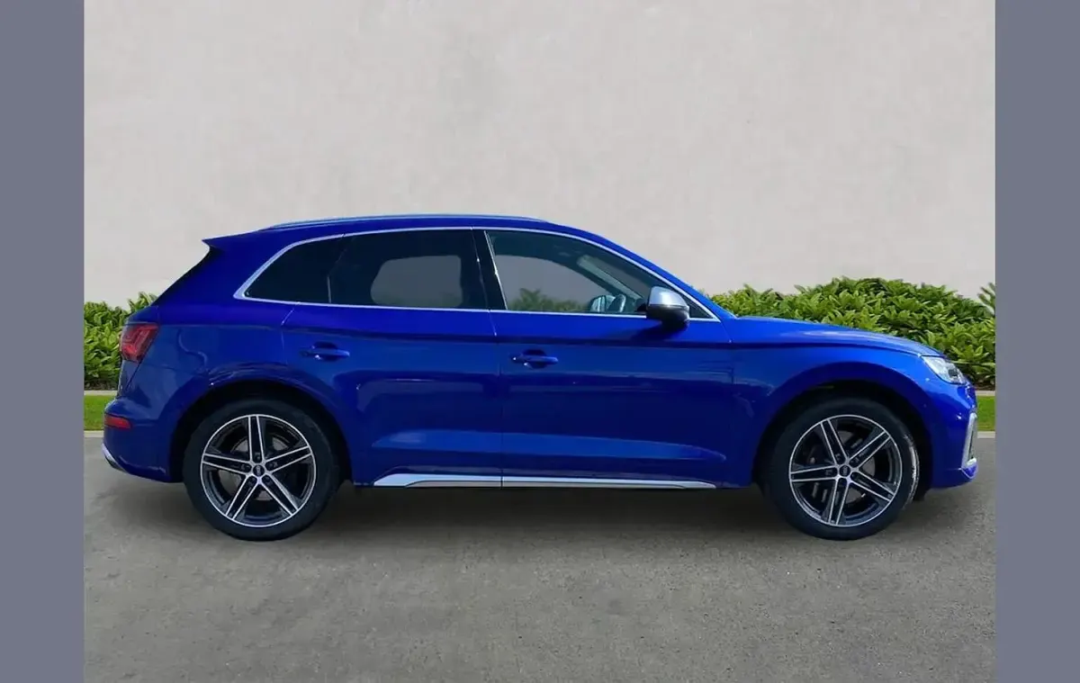 Używany Audi SQ5 Comfort 341 KM (250 kW) 2022 Niebieski SUV