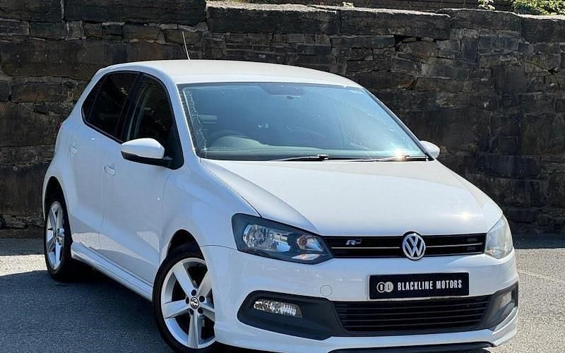 Used VW Polo Style 70 HP (51 kW) 2013 White Hatchback