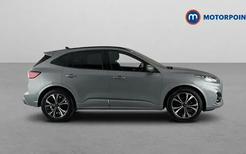 Used Ford Kuga ST-Line X 190 HP (139 kW) 2023 Silver SUV