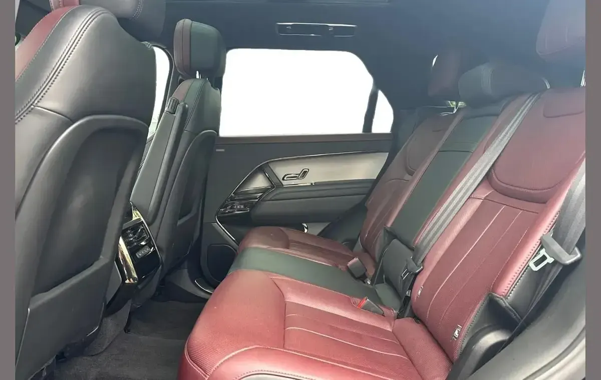Used Land Rover Range Rover Sport SE Dynamic 296 HP (217 kW) 2023 Black SUV