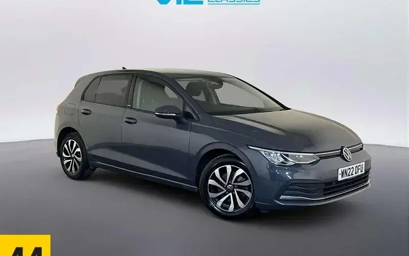 Used VW Golf VII Active 150 HP (110 kW) 2021 Hatchback