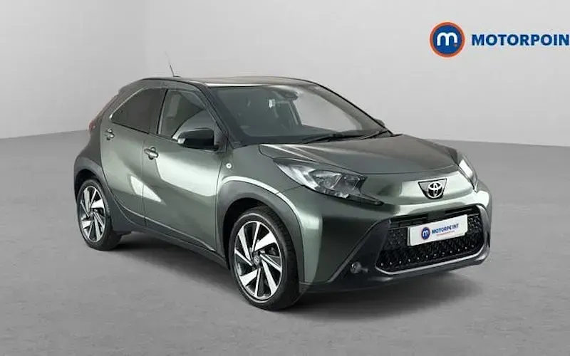 Used Toyota Aygo X 72 HP (52 kW) 2023 SUV