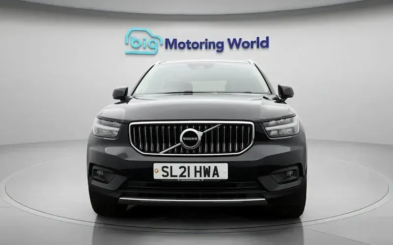Used Volvo XC40 Inscription 197 HP (144 kW) 2021 Black SUV