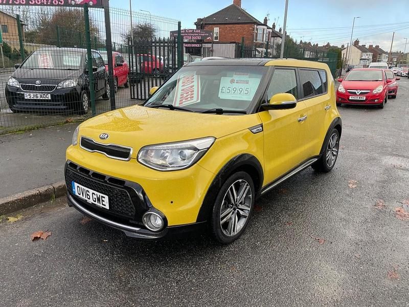Used Kia Soul 134 HP (98 kW) 2016 Yellow SUV
