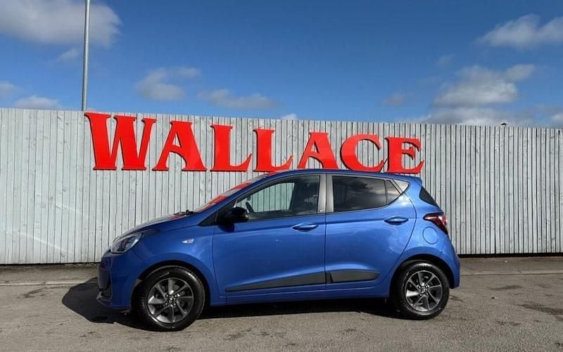Blue Used 2018 Hyundai i10 GO! Hatchback | £7,995 (Fair price) - Image 1/4